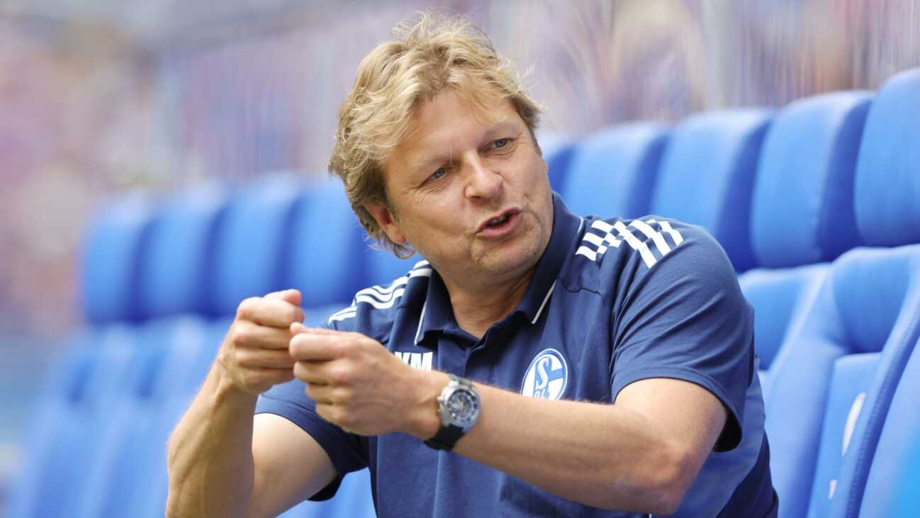 Mulders Saisonziel auf Schalke: "Nicht den Trainer wechseln"