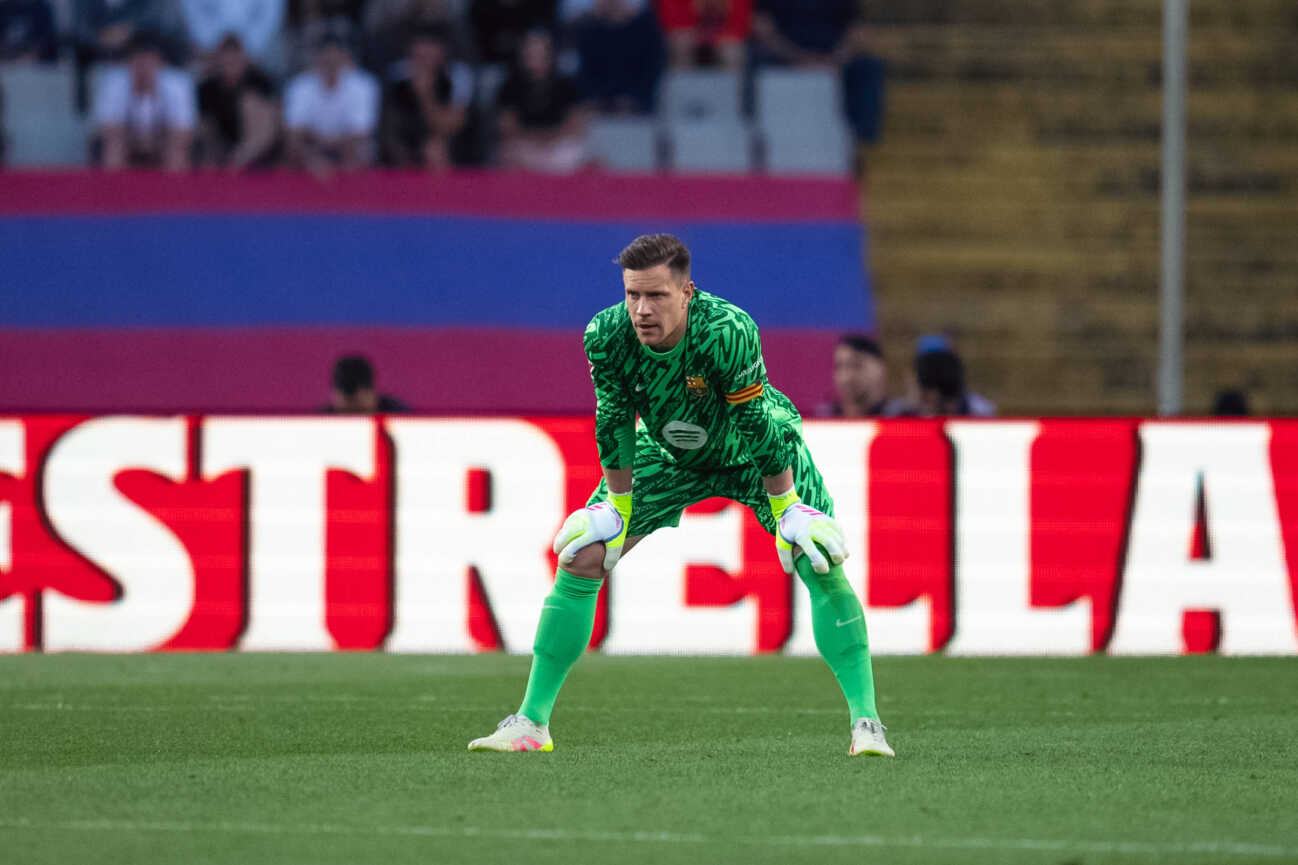 spanish-laliga-ea-sports-fc-1062220077 Spanish LaLiga EA Sports FC Barcelona, Barca v Villarreal CF in Barcelona, Spain. Barcelona, Spain, 18, May, 2025. FC Barcelona player (1) Marc-Andre ter Stegen during LaLiga EA Sports match FC Barcelona and Villarreal CF in Estadi Olimpic Lluis Companys, Barcelona, Spain, on May 18, 2025. Barcelona Estadi Olimpic Lluis Companys Barcelona Spain