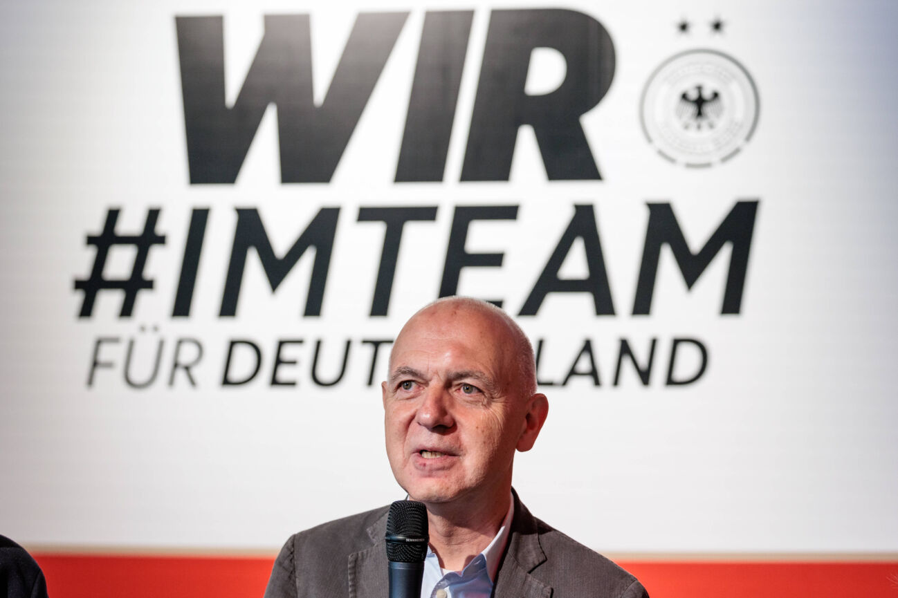 uefa-womens-euro-2025-dfb-1063937089 UEFA Women’s Euro 2025: DFB Talk Frauenfußball; 09.07.2025 Bernd Neuendorf (Präsident Deutscher Fussball Bund) UEFA Women’s Euro 2025: DFB Talk zum Thema Frauenfußball; Zürich, Folium am 09.07.2025 *** UEFA Womens Euro 2025 DFB Talk Womens Football 09 07 2025 Bernd Neuendorf President German Football Association UEFA Womens Euro 2025 DFB Talk on Womens Football Zurich, Folium on 09 07 2025 Copyright: xBEAUTIFULxSPORTS Wunderlx