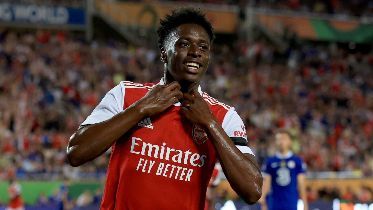 HSV holt Belgier Lokonga - Stange nach Elversberg