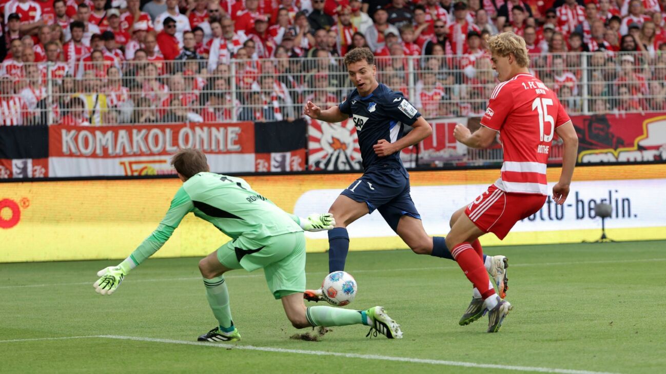 Dank Doppelpacker Asllani: Hoffenheim bezwingt Union