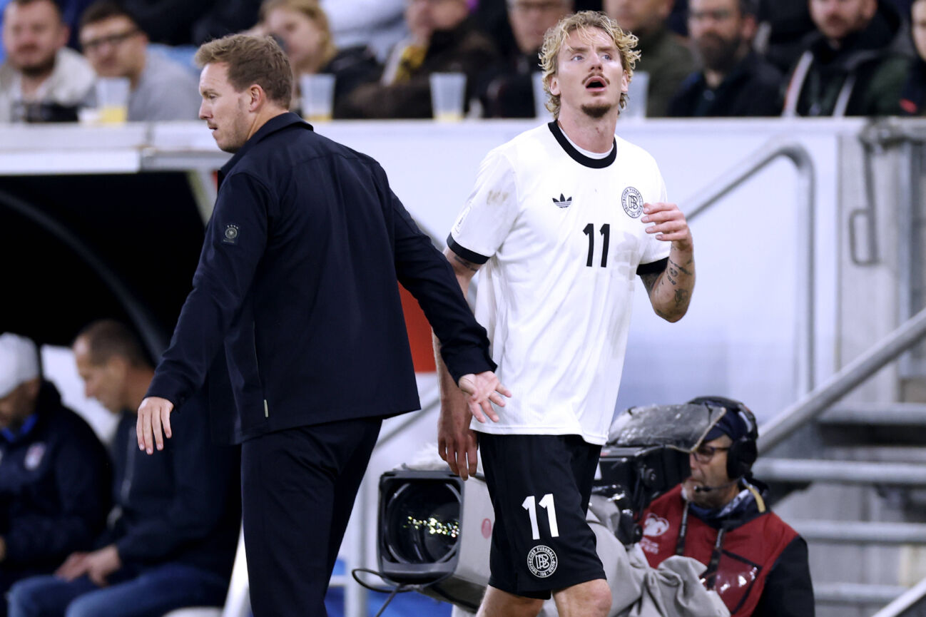 NAGELSMANN Julian Trainer Team Deutschland bei der Auswechslung mit WOLTEMADE Nick WM Qualifikation Spiel Deutschland - Luxemburg 4 : 0 am 10.10. 2025 in Sinsheim DFL REGULATIONS PROHIBIT ANY USE OF PHOTOGRAPHS as IMAGE SEQUENCES and or QUASI-VIDEO *** NAGELSMANN Julian Coach Team Germany during the substitution with WOLTEMADE Nick World Cup Qualification Match Germany Luxembourg 4 0 on 10 10 2025 in Sinsheim DFL REGULATIONS PROHIBIT ANY USE OF PHOTOGRAPHS as IMAGE SEQUENCES and or QUASI VIDEO Copyright: xLacixPerenyix