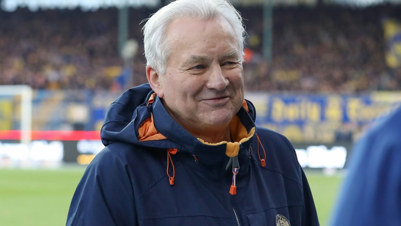 BDFL-Präsident Möhlmann würdigt kollegialen SVE-Coach Wagner BDFL-Präsident Möhlmann würdigt kollegialen SVE-Coach Wagner