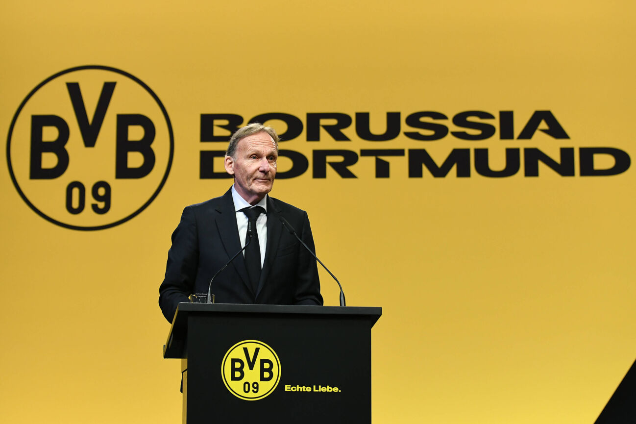 mitgliederversammlung-borussia-dortmund-am-23112025-1069498816 Mitgliederversammlung Borussia Dortmund am 23.11.2025 in der Westfalenhalle in Dortmund Hans-Joachim Watzke ( Vorsitzender der Geschäftsführung Dortmund ) *** General Meeting Borussia Dortmund on 23 11 2025 in the Westfalenhalle in Dortmund Hans Joachim Watzke Chairman of the Management Board Dortmund xRx