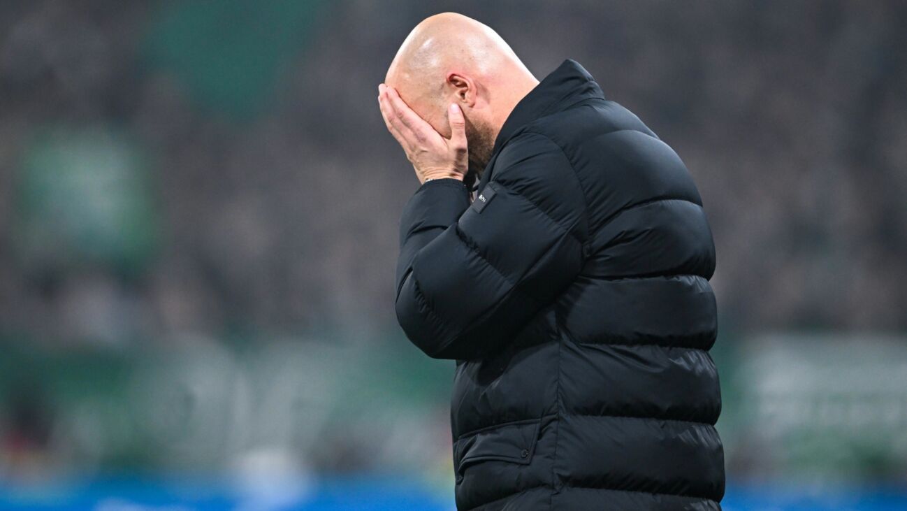 Simonis wackelt weiter: Werder schockt Wolfsburg spät