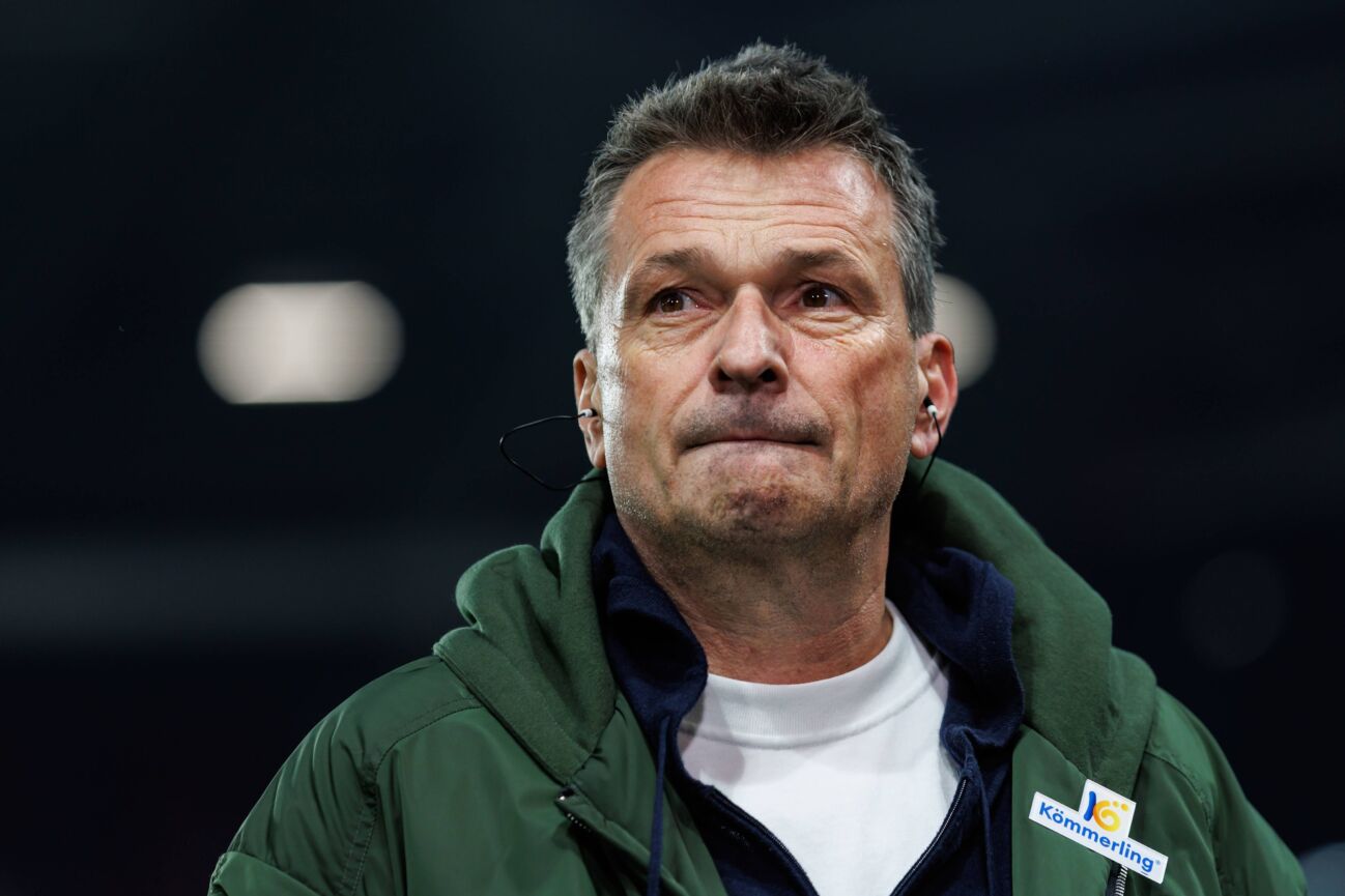 Christian Heidel (Vorstand Strategie, Kommunikation FSV Mainz 05), FSV Mainz 05 vs Samsunspor, Fussball, Conference League, 6. Spieltag, Saison 2025 2026, 18.12.2025 DFB regulations prohibit any use of photographs as image sequences and or quasi-video. FSV Mainz 05 vs Samsunspor, Fussball, Conference League, 6. Spieltag, Saison 2025 2026, 18.12.2025 *** Christian Heidel Board Member Sport, Strategy, Communication FSV Mainz 05 , FSV Mainz 05 vs Samsunspor, Football, Conference League, Matchday 6, Season 2025 2026, 18 12 2025 DFB regulations prohibit any use of photographs as image sequences and or quasi video FSV Mainz 05 vs Samsunspor, Football, Conference League, Matchday 6, Season 2025 2026, 18 12 2025 Copyright: xEibner-Pressefoto AlexanderxNeisx EP_ANS