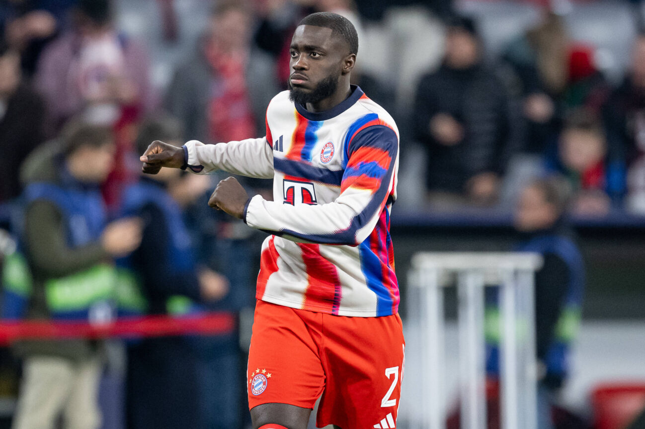 Dayot Upamecano (FC Bayern Muenchen, 2) beim Aufwaermen GER, FC Bayern Muenchen vs. Sporting Lissabon SCP, Fussball, Champions League, Ligaphase 6. Spieltag, Saison 2025 2026, 09.12.2025. (DFL DFB REGULATIONS PROHIBIT ANY USE OF PHOTOGRAPHS as IMAGE SEQUENCES and or QUASI-VIDEO). GER, FC Bayern Muenchen vs. Sporting Lissabon SCP, Fussball, Champions League, Ligaphase 6. Spieltag, Saison 2025 2026, 09.12.2025. Muenchen *** Dayot Upamecano FC Bayern Muenchen, 2 on warm-up GER, FC Bayern Muenchen vs Sporting Lisbon SCP, Football, Champions League, League Phase 6 Matchday, Season 2025 2026, 09 12 2025 DFL DFB REGULATIONS PROHIBIT ANY USE OF PHOTOGRAPHS as IMAGE SEQUENCES and or QUASI VIDEO GER, FC Bayern Muenchen vs Sporting Lisbon SCP, Football, Champions League, League Phase 6 Matchday, Season 2025 2026, 09 12 2025 Muenchen Copyright: xEibner-Pressefoto HeikexFeinerx EP_HFR