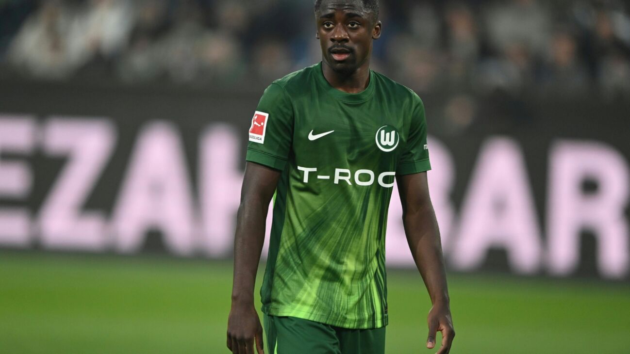 Wolfsburg verpflichtet Leihspieler Kumbedi fest