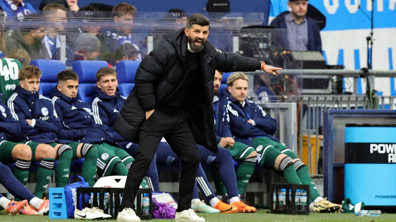 Schalke 04 holt Zweitliga-Herbstmeisterschaft